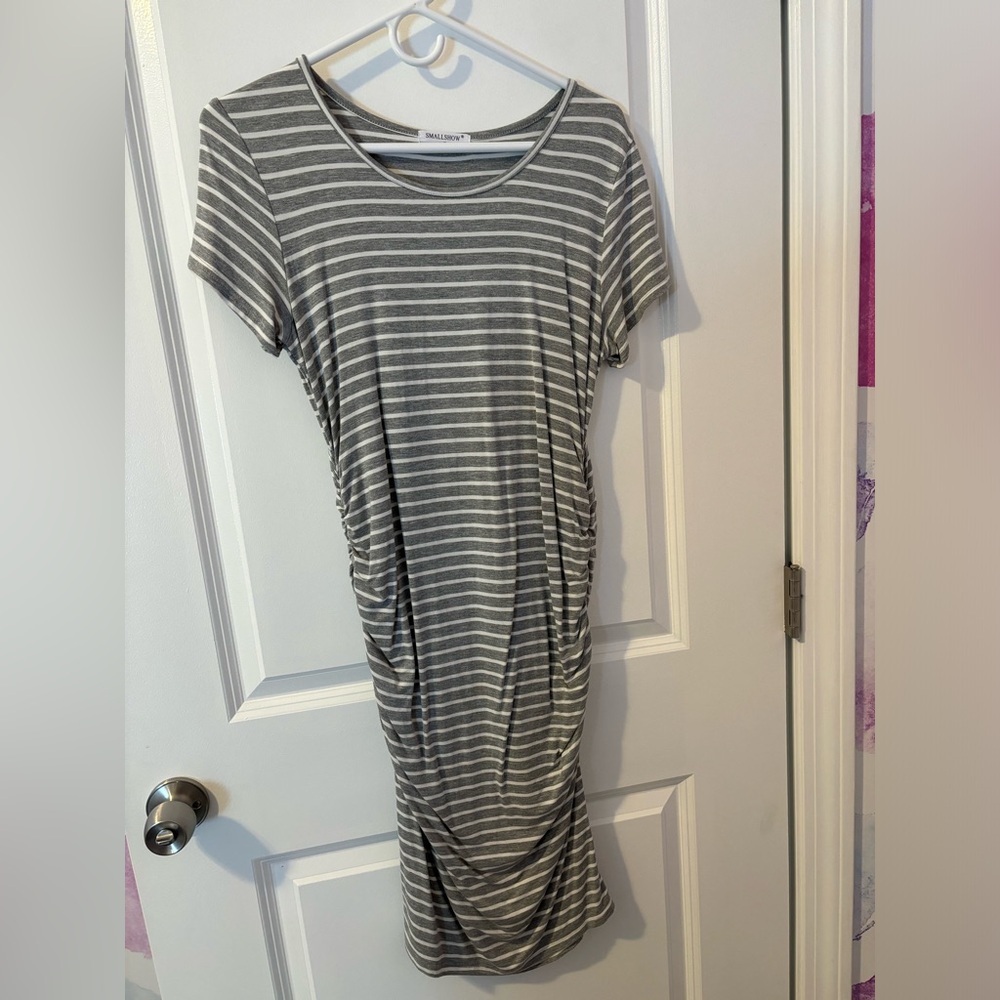 Smallshow Women’s Short Sleeve Maternity Dress